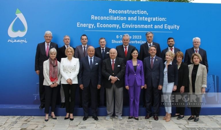 12-20-26-8bcba298d6ff76ad82925be767693992