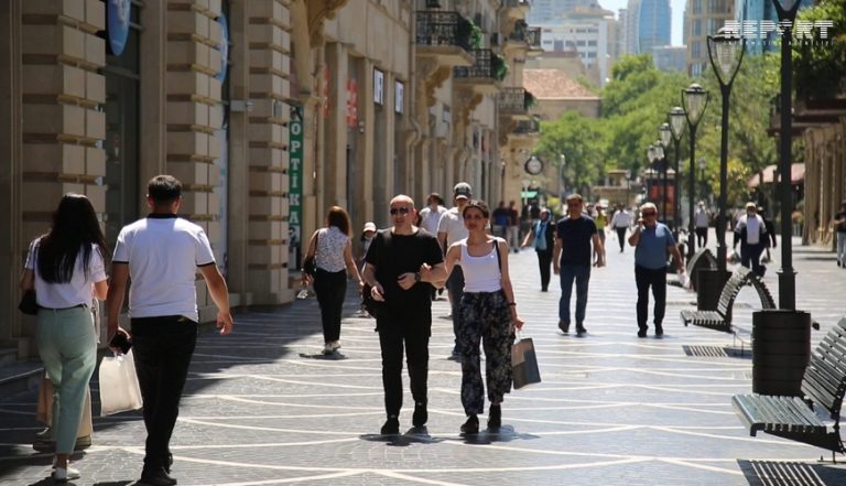 13-11-34-e93722370f695c5e0f7ccc8c8c5376ab