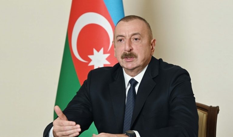 11-40-33-e06232f736bfbc80087661a57581eeca