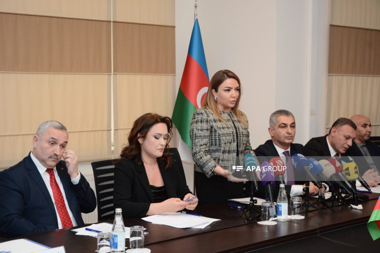 17-33-27-65802bfe6451e65802bfe6451f17028986869196bfac1be36a0637c93a7780f06425