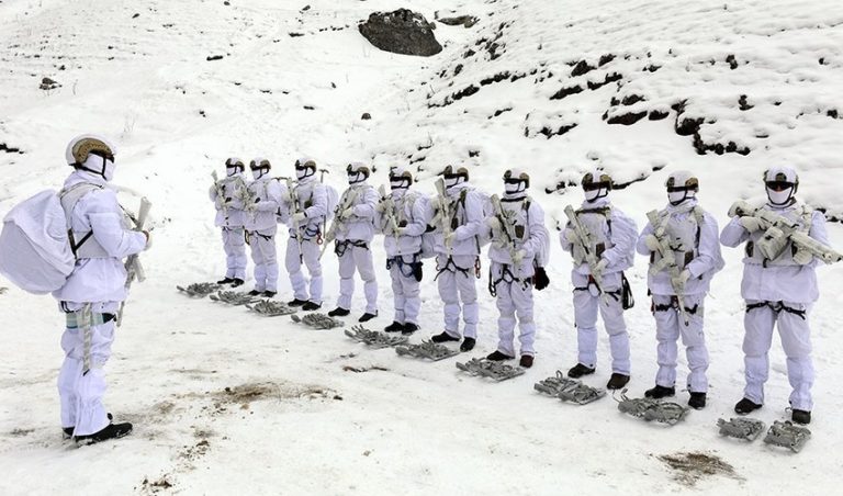 12-36-08-00a4e26f61cad2ee1c8a84a9eb15f17f