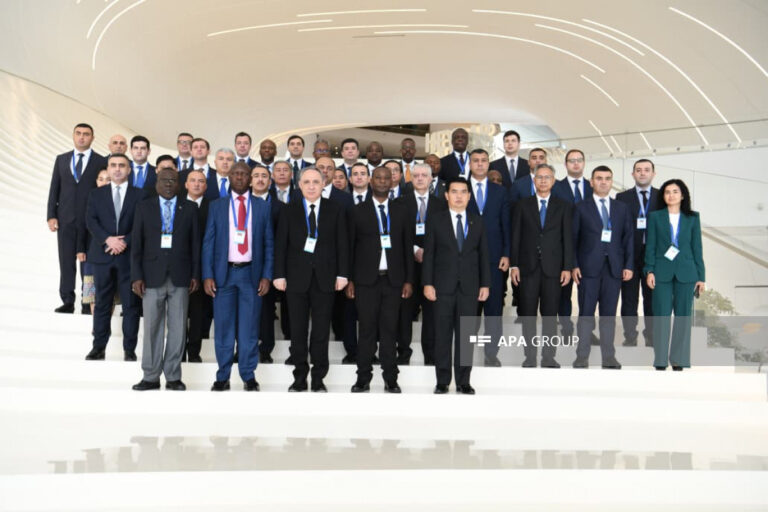 68d0edcd5a3dd68d0edcd5a3de175852282972f5e60237c2b2284899db9681533b27