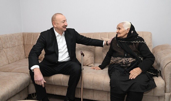 eliyev-xankendi-qonaq